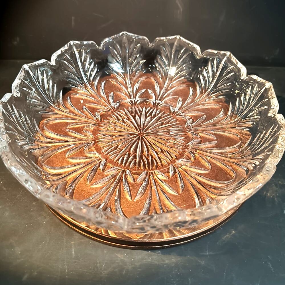 1294.  5th Avenue Crystal Palm Leaf Shallow Bowl